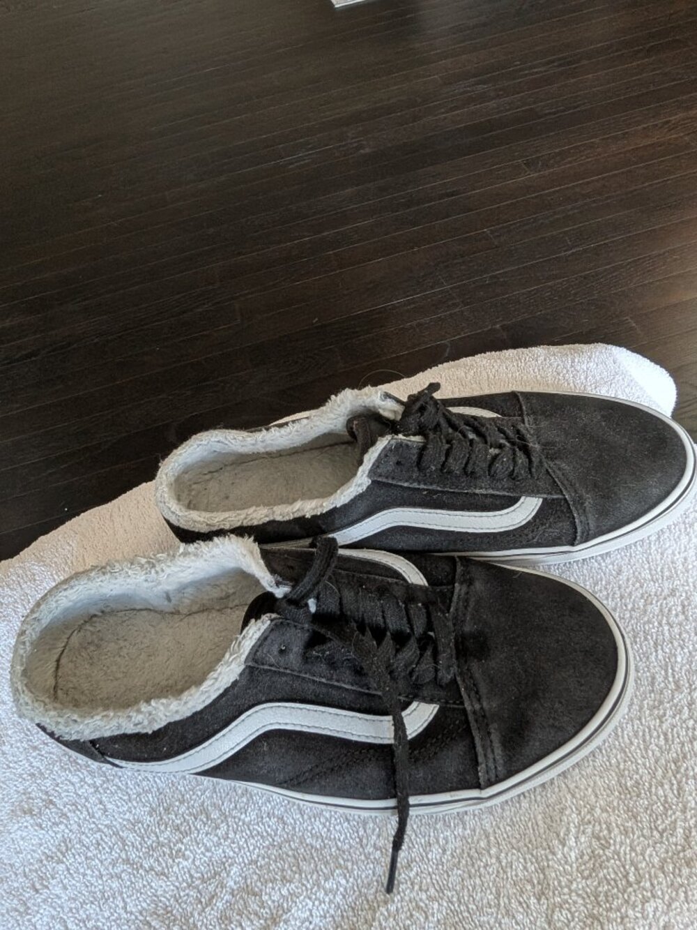 Vans Black & White Mules with Sherpa Lining | Size 10 - Picture 3 of 5